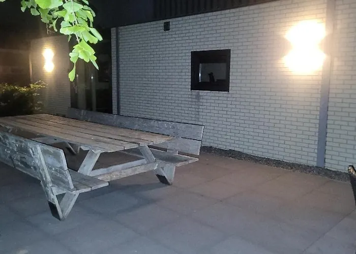 Buitengewoon Nyaraló Beers