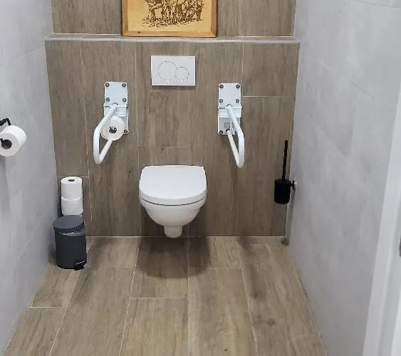 Buitengewoon Nyaraló